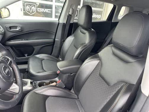 Billet Silver Metallic Clearcoat 2018 Jeep Compass Latitude
