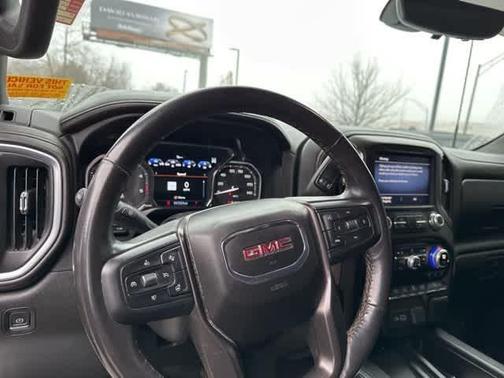 2022 GMC Sierra 2500 AT4