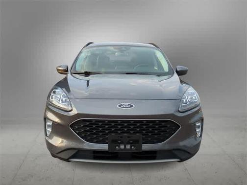 2021 Ford Escape Titanium Hybrid