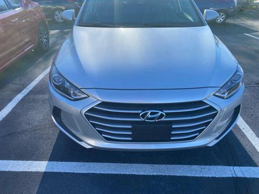 2018 Hyundai ELANTRA SEL Sedan 4D