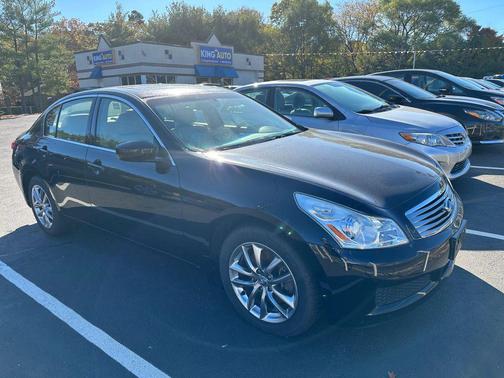 2009 INFINITI G37x Base