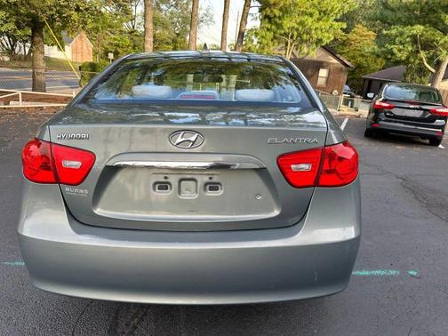 2009 Hyundai ELANTRA SE