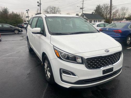 2020 Kia Sedona L