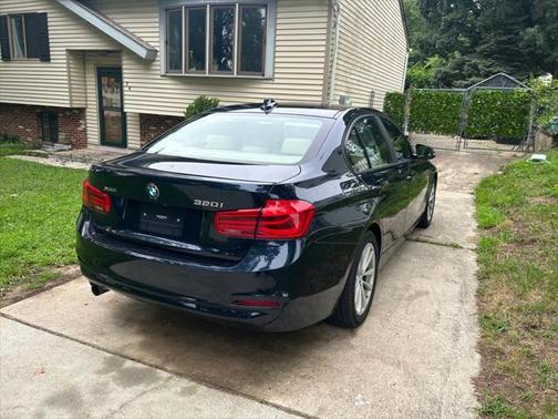 2016 BMW 320 i