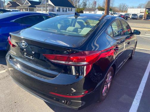 2018 Hyundai ELANTRA SEL Sedan 4D