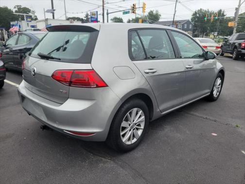 2015 Volkswagen Golf Auto TSI S