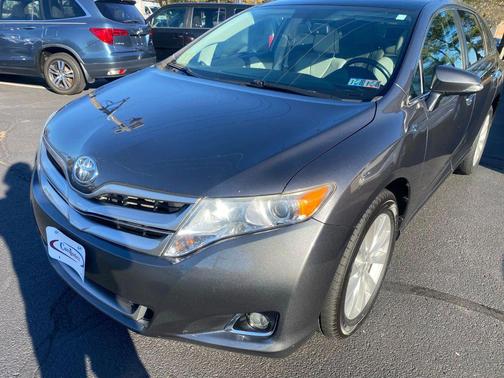 2014 Toyota Venza XLE Wagon 4D