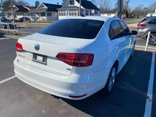 2015 Volkswagen Jetta 1.8T SEL
