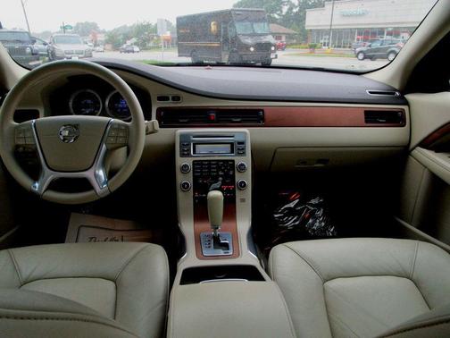2010 Volvo S80 3.2