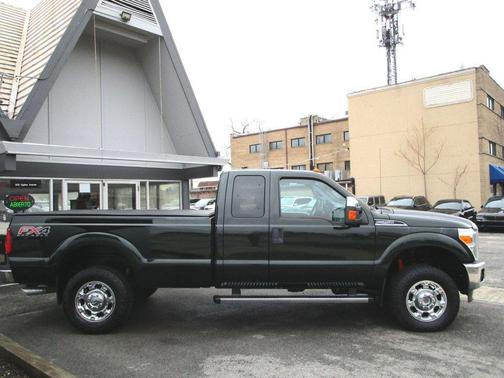 Green Gem Metallic 2016 Ford F-250 XLT