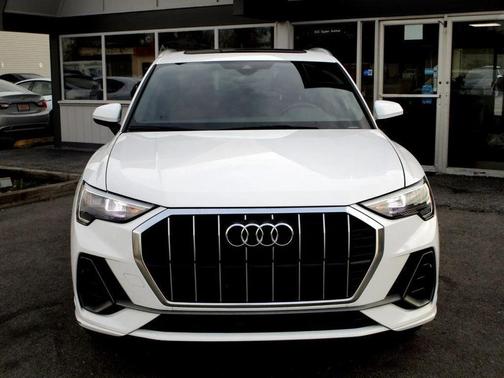 2021 Audi Q3 45 S line Premium