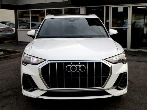 2021 Audi Q3 45 S line Premium