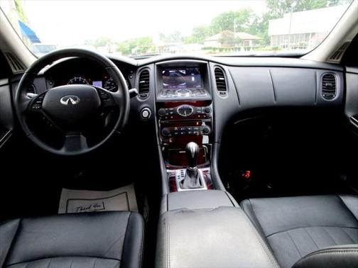 2017 INFINITI QX50 Base