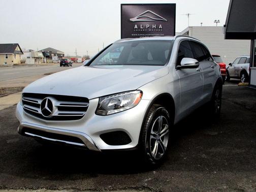 2017 Mercedes-Benz GLC 300 4MATIC