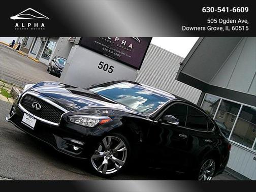 2017 INFINITI Q70 3.7X