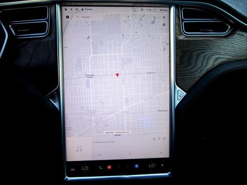 2017 Tesla Model S 90D