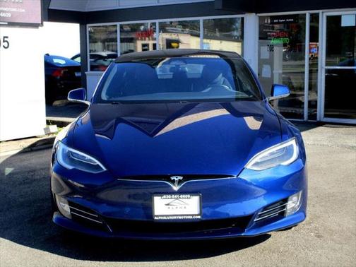 2017 Tesla Model S 90D