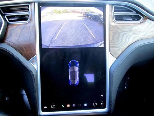 2017 Tesla Model S 90D