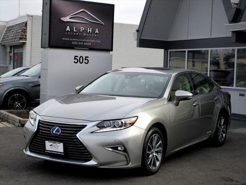 2017 Lexus ES 300h Base
