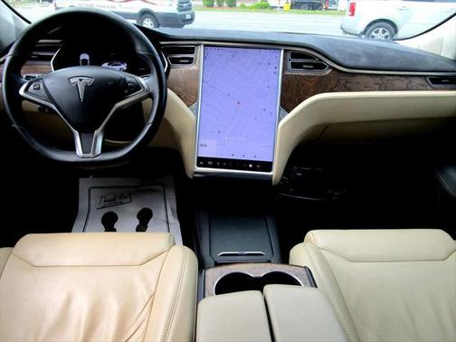 2017 Tesla Model S 90D