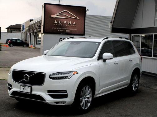 2019 Volvo XC90 T6 Momentum
