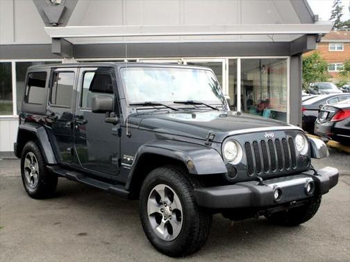 2018 Jeep Wrangler JK Unlimited Sahara