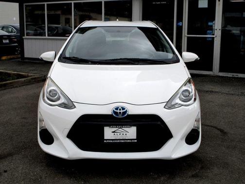 2015 Toyota Prius c Four