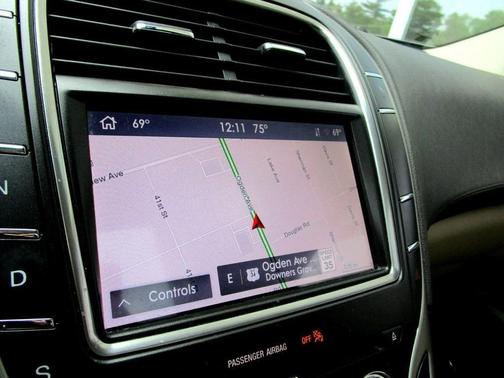 2020 Lincoln Nautilus Reserve