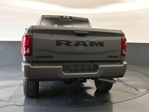 2025 RAM 2500 Laramie Crew Cab 4x4 6'4' Box