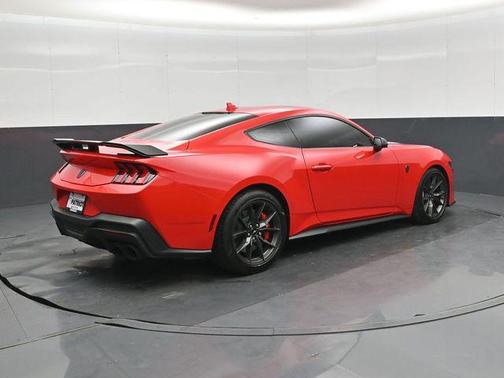 2025 Ford Mustang Dark Horse Fastback