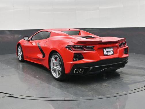 2020 Chevrolet Corvette Stingray w/2LT