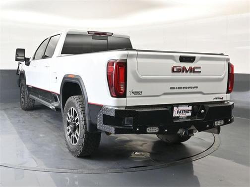 2023 GMC Sierra 2500 AT4