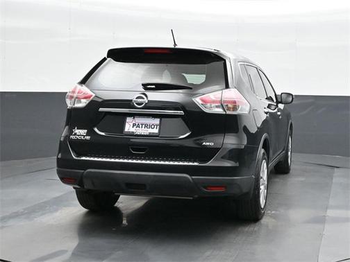 2015 Nissan Rogue S