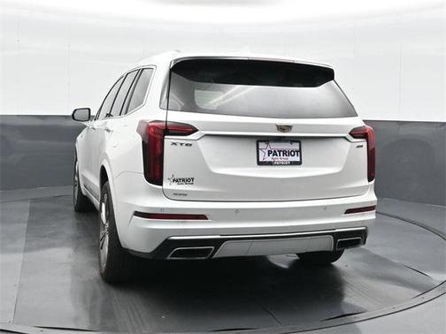 2021 Cadillac XT6 Premium Luxury AWD