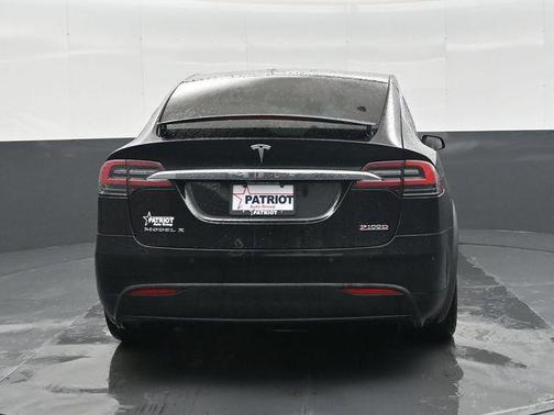 Black 2017 Tesla Model X P100D