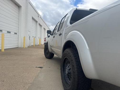 2012 Nissan Frontier S