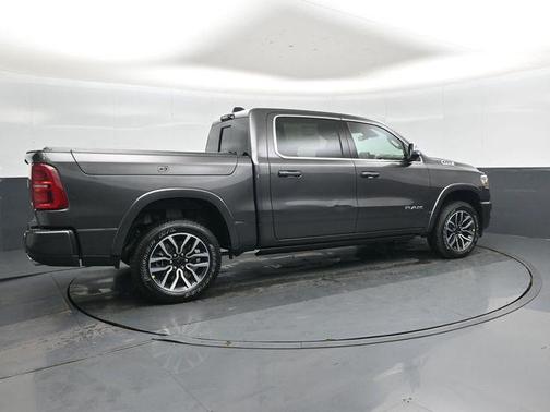 Granite Crystal Metallic Clearcoat 2026 RAM 1500 Limited
