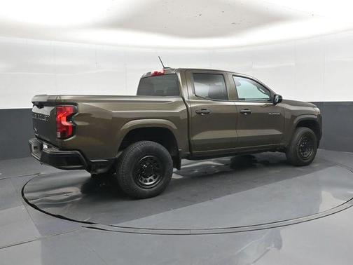 2023 Chevrolet Colorado WT
