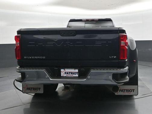 Dark Ash Metallic 2024 Chevrolet Silverado 3500 LTZ