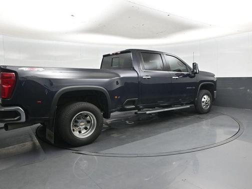 Dark Ash Metallic 2024 Chevrolet Silverado 3500 LTZ