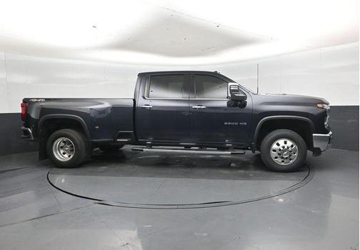 Dark Ash Metallic 2024 Chevrolet Silverado 3500 LTZ