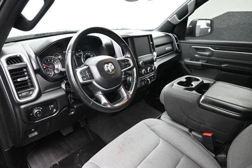 Diamond Black Crystal Pearlcoat 2023 RAM 1500 Big Horn/Lone Star