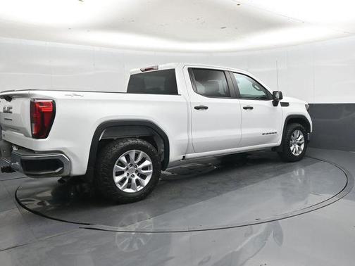 Summit White 2023 GMC Sierra 1500 Pro