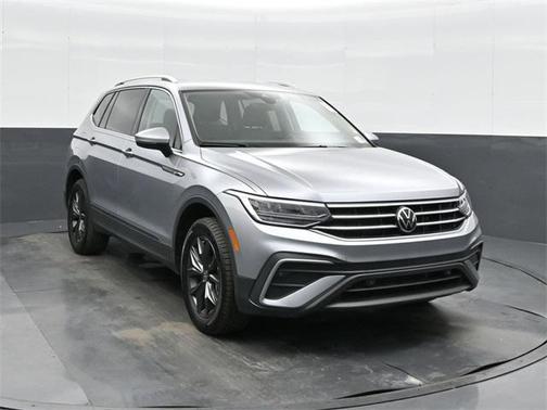 2024 Volkswagen Tiguan 2.0T SE 4MOTION