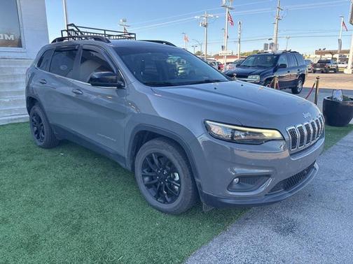 2022 Jeep Cherokee Latitude Lux