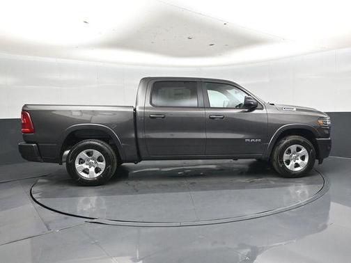 Granite Crystal Metallic Clearcoat 2026 RAM 1500 Big Horn/Lone Star