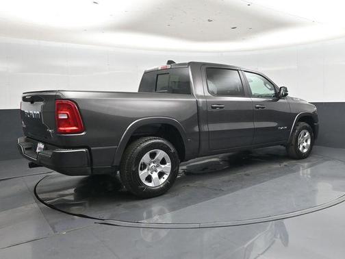 Granite Crystal Metallic Clearcoat 2026 RAM 1500 Big Horn/Lone Star