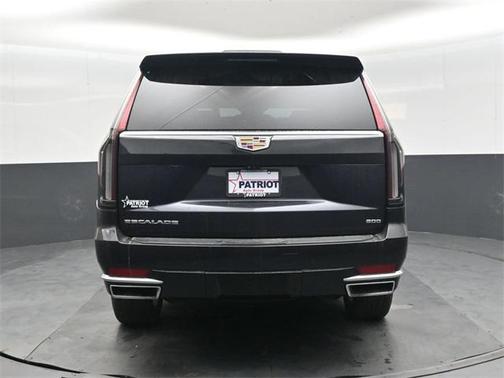 2022 Cadillac Escalade Premium Luxury