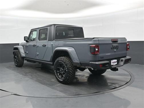 2026 Jeep Gladiator Willys 4x4