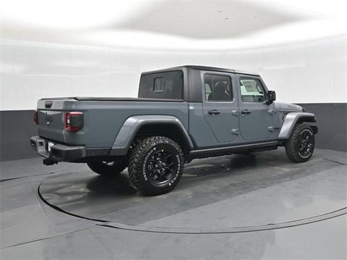 2026 Jeep Gladiator Willys 4x4